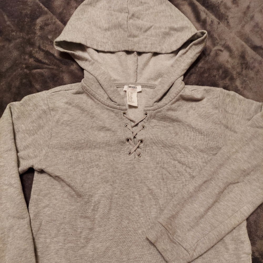 Forever 21 girls gray hoodie